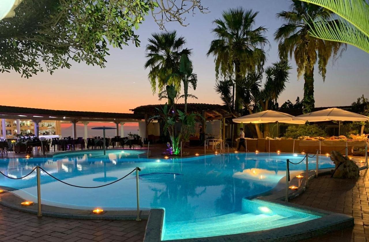 Hotel Residence Le Playe Santa Domenica  Exterior foto
